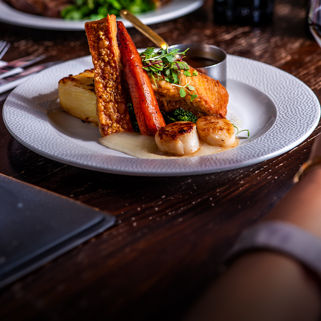 Explore our great offers on Pub food at The Salisbury Arms